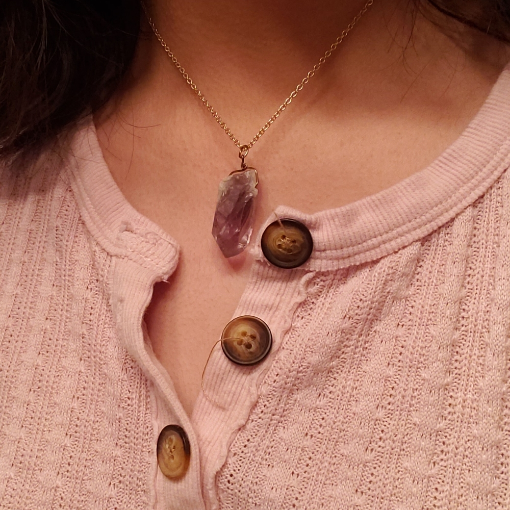 Beautiful Purple Stone Gold Necklace